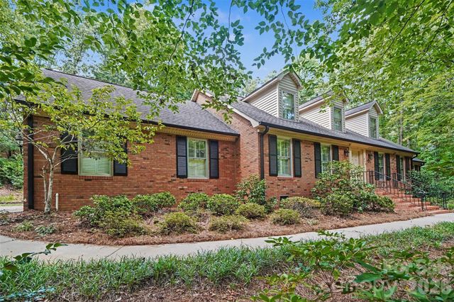 215 Chedworth Court, Concord, NC 28025