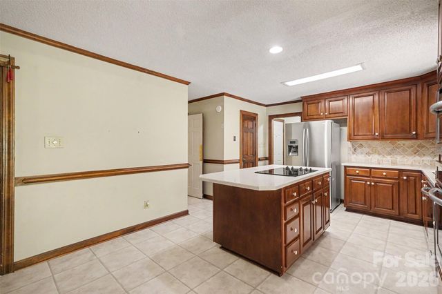 215 Chedworth Court, Concord, NC 28025