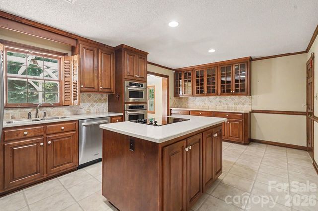 215 Chedworth Court, Concord, NC 28025