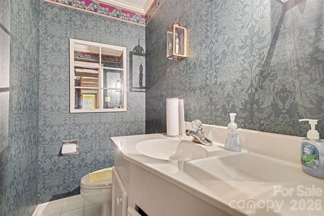 215 Chedworth Court, Concord, NC 28025