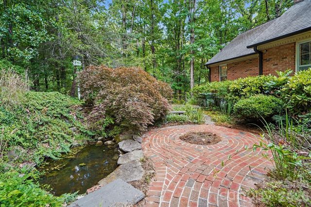 215 Chedworth Court, Concord, NC 28025