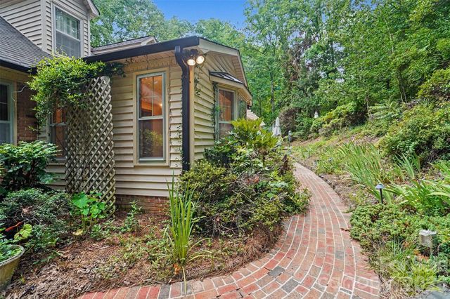 215 Chedworth Court, Concord, NC 28025