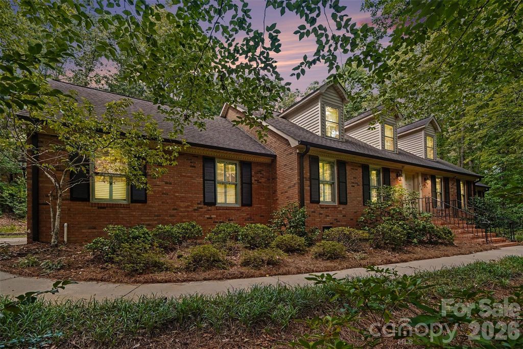 215 Chedworth Court, Concord, NC 28025