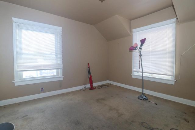 2502 N 46th STREET, Milwaukee, WI 53210