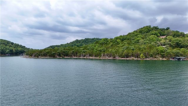 Cedar Forest Drive, Garfield, AR 72732