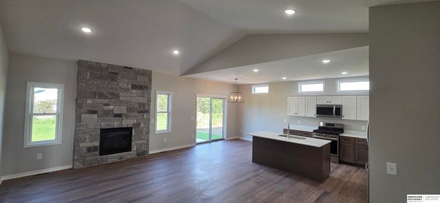 2125 N Broadway Street, Wahoo, NE 68066