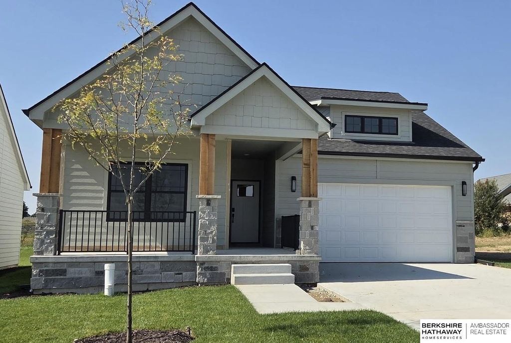 2125 N Broadway Street, Wahoo, NE 68066