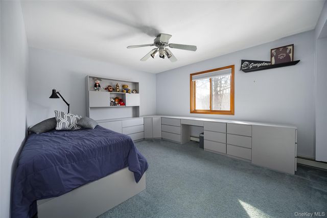 5 Chestnut Ridge Road, Poughkeepsie, NY 12603