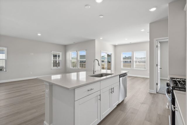 1009 Lauryn Oak Loop, Longs, SC 29568