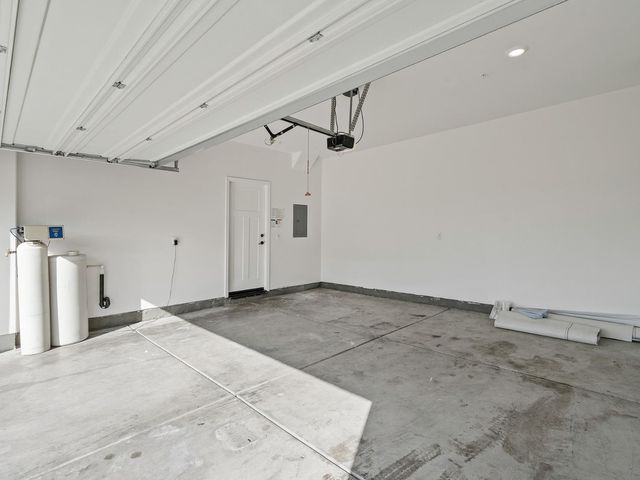 7514 Clear Lake Aly, Sacramento, CA 95829