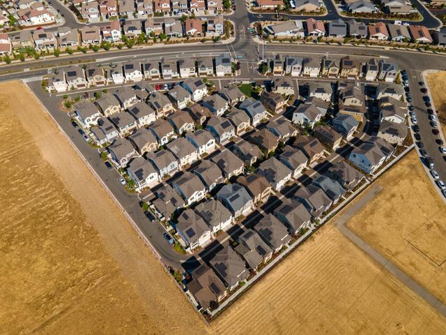 7514 Clear Lake Aly, Sacramento, CA 95829