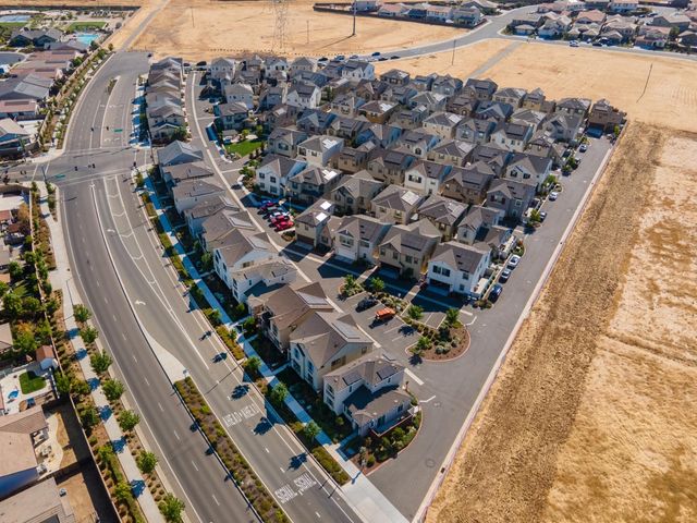 7514 Clear Lake Aly, Sacramento, CA 95829