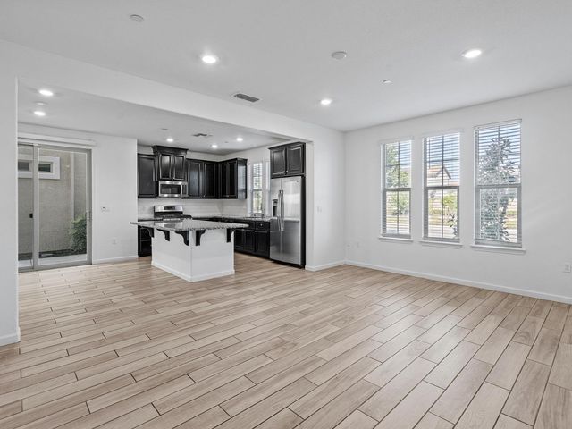 7514 Clear Lake Aly, Sacramento, CA 95829