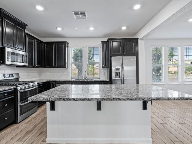 7514 Clear Lake Aly, Sacramento, CA 95829