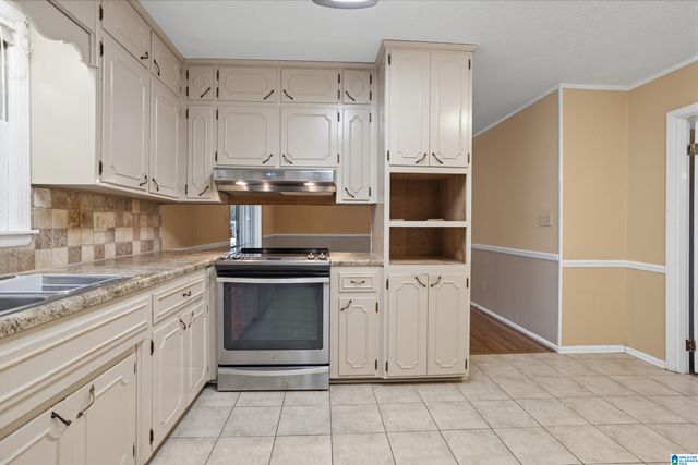 213 WATSON WAY, Gardendale, AL 35071