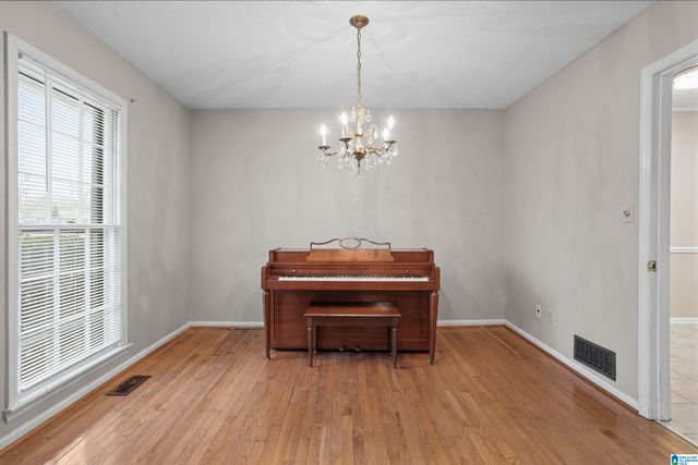 213 WATSON WAY, Gardendale, AL 35071