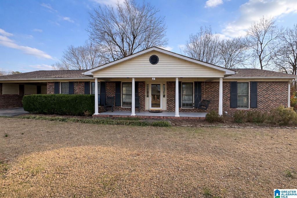 213 WATSON WAY, Gardendale, AL 35071