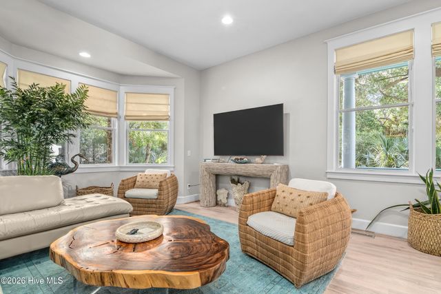614 Ocracoke Way, Bald Head Island, NC 28461