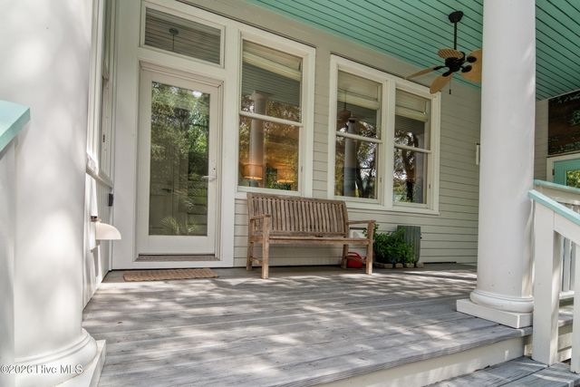 614 Ocracoke Way, Bald Head Island, NC 28461