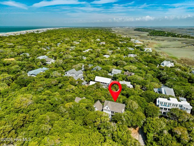 614 Ocracoke Way, Bald Head Island, NC 28461