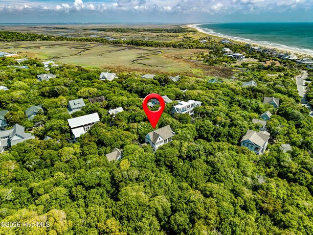 614 Ocracoke Way, Bald Head Island, NC 28461