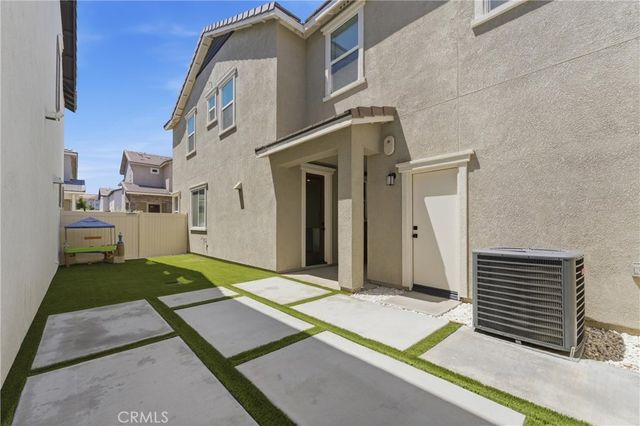 246 Natural Bridge, Palmdale, CA 93551