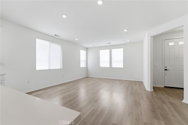 246 Natural Bridge, Palmdale, CA 93551