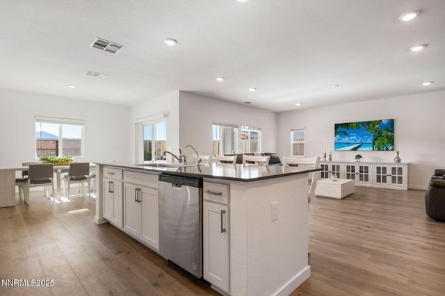 707 Butte Creek Road, Dayton, NV 89403