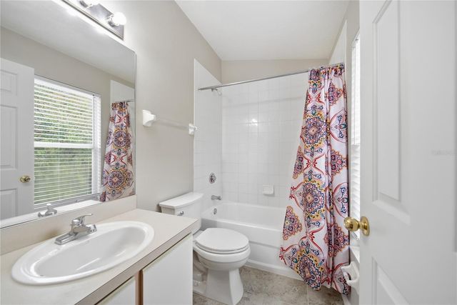 1139 BARONSCOURT DRIVE, Wesley Chapel, FL 33543