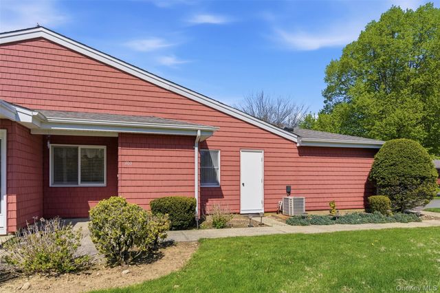 309 Flair Drive, Saint James, NY 11780