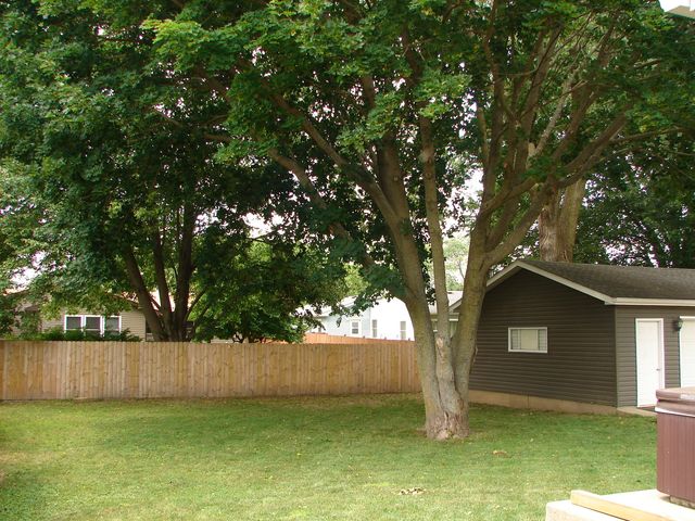 514 Garnett Avenue, Winthrop Harbor, IL 60096
