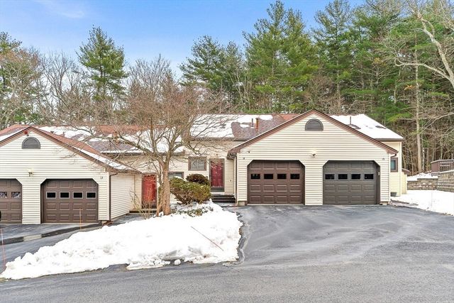 14 Centercrest Dr 14, Tyngsborough, MA 01879