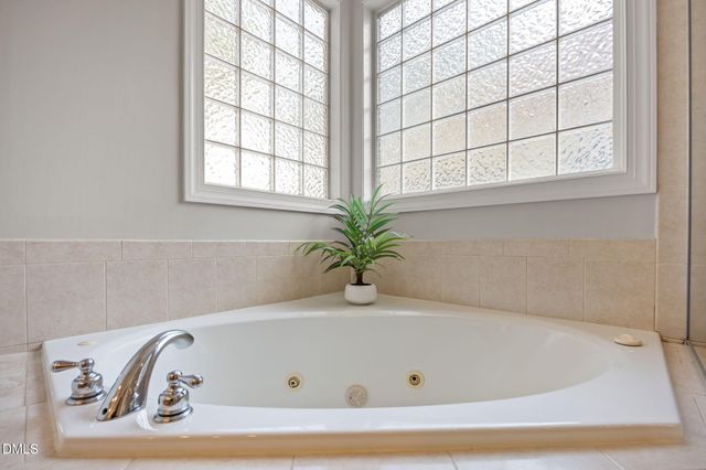 1529 Heritage Club Avenue, Wake Forest, NC 27587