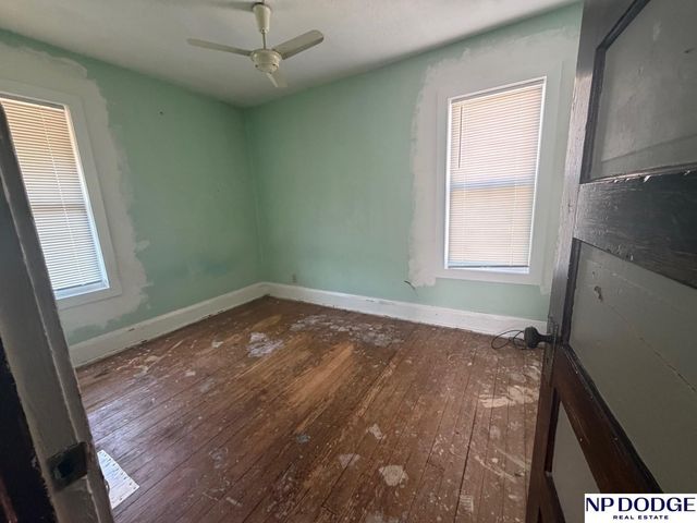 2517 G Street, Omaha, NE 68107