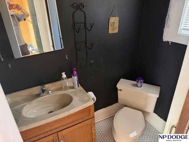 2517 G Street, Omaha, NE 68107