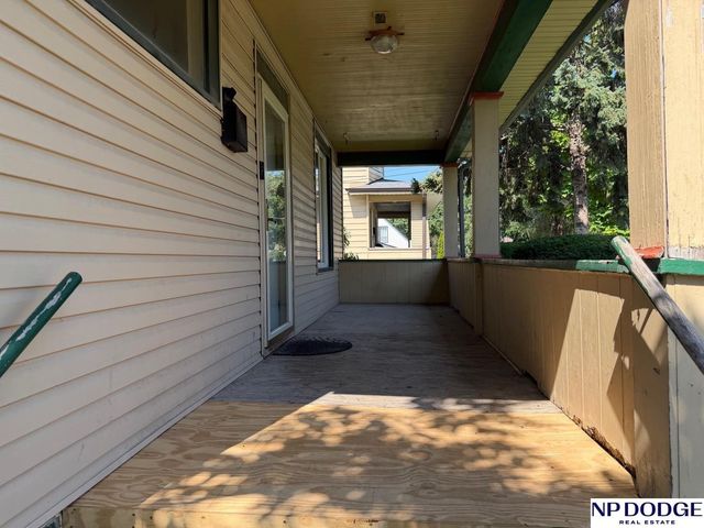 2517 G Street, Omaha, NE 68107