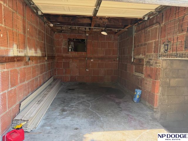 2517 G Street, Omaha, NE 68107