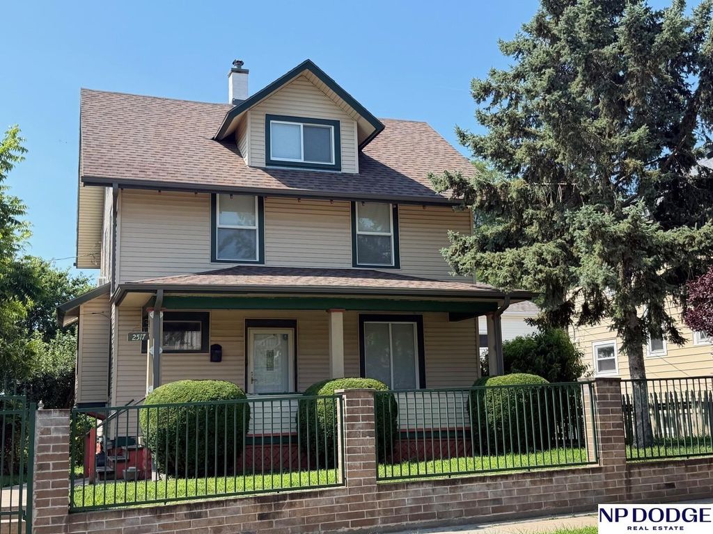 2517 G Street, Omaha, NE 68107