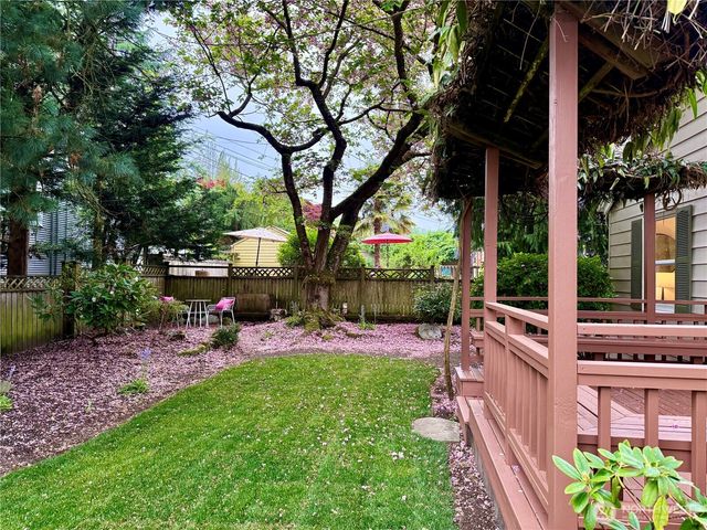 2113 NE 81st Place, Seattle, WA 98115