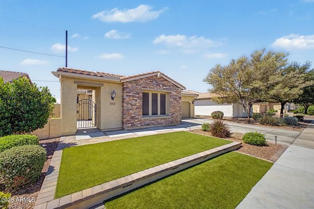 14841 W LUNA Drive S, Litchfield Park, AZ 85340
