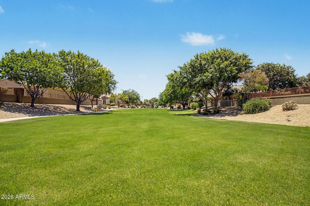 Image 52 of property listing at 14841 W LUNA Drive S, Litchfield Park, AZ 85340