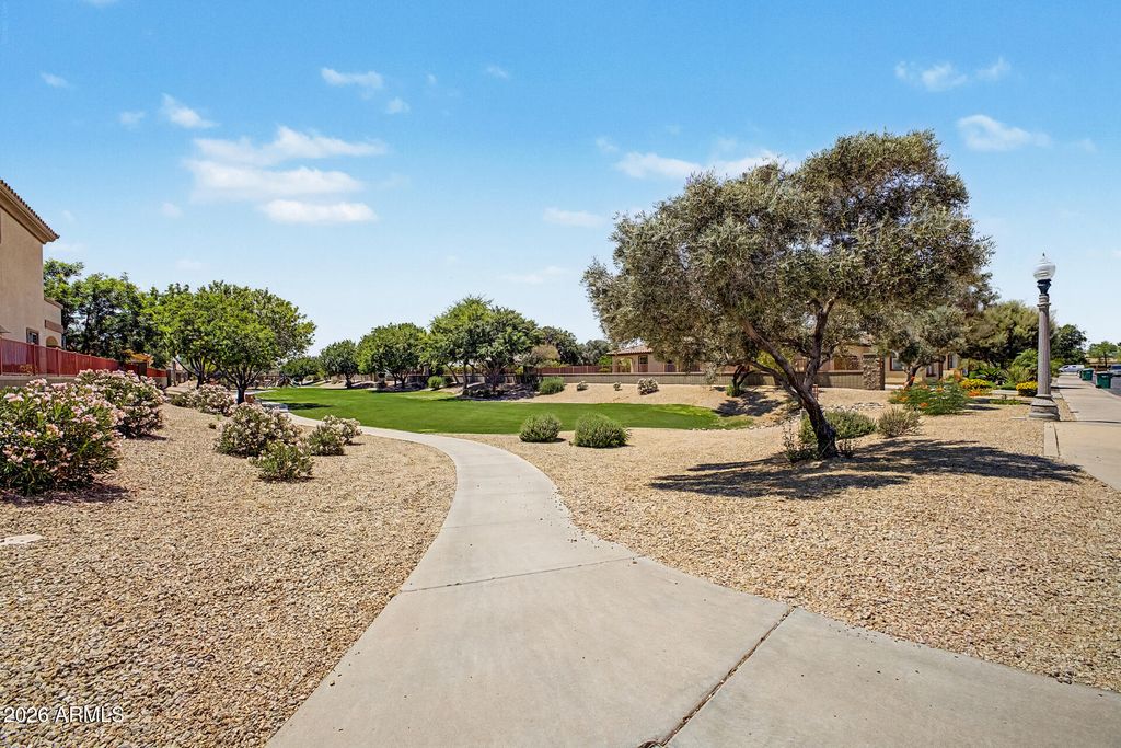 Image 53 of property listing at 14841 W LUNA Drive S, Litchfield Park, AZ 85340
