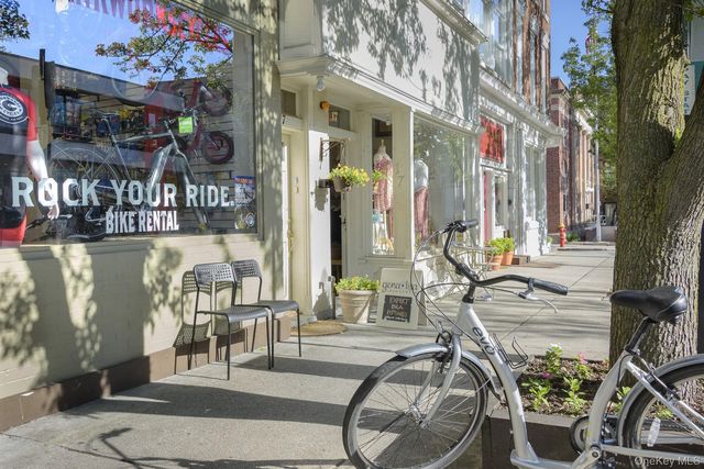 19 Bridge Street 2 FL, Nyack, NY 10960