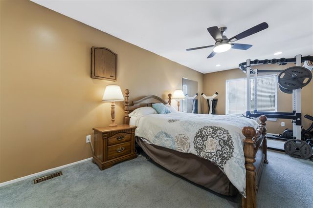 35768 Union Lake Road, Harrison Twp, MI 48045