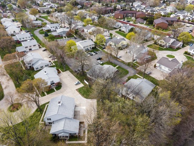 35768 Union Lake Road, Harrison Twp, MI 48045