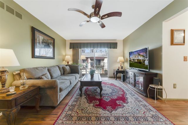 35768 Union Lake Road, Harrison Twp, MI 48045