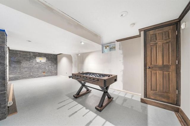 332 NE Parks Edge Drive, Lee's Summit, MO 64064