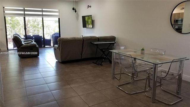 20945 NW 1st Dr 20945, Pembroke Pines, FL 33029