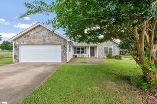 206 Fisher Lake Road, Lyman, SC 29365