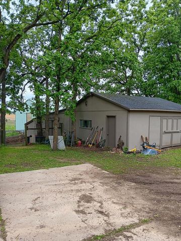 13405 W State Road 81, Brodhead, WI 53520